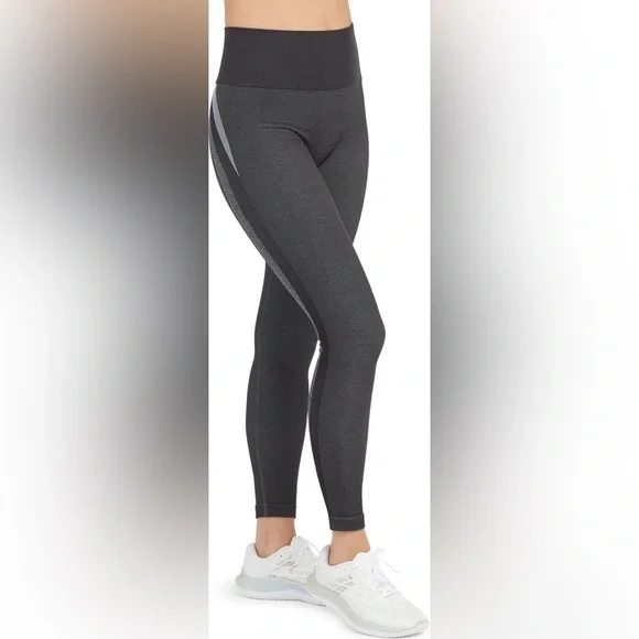 Spanx Seamless Track Stripe Leggings in Graphite Dust - Size XS, New with tags - Picture 2 of 9